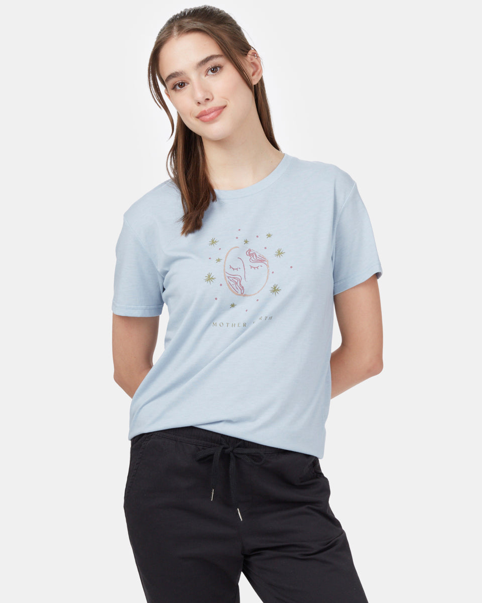 Comfy and Sustainable Mother Earth Graphic T-Shirt