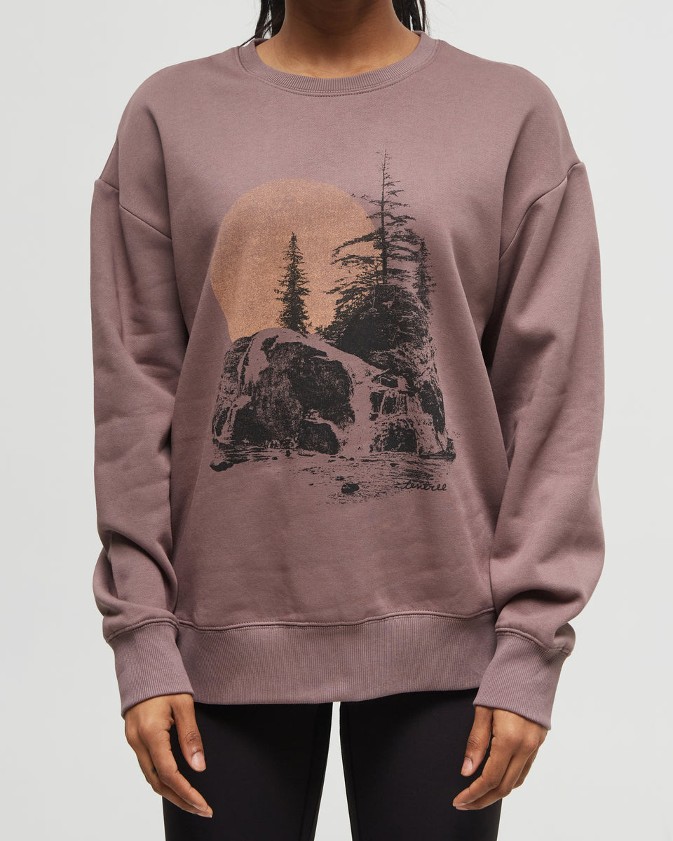 Backcountry Crew Sustainable Organic and Recycled Material Sweatshirt