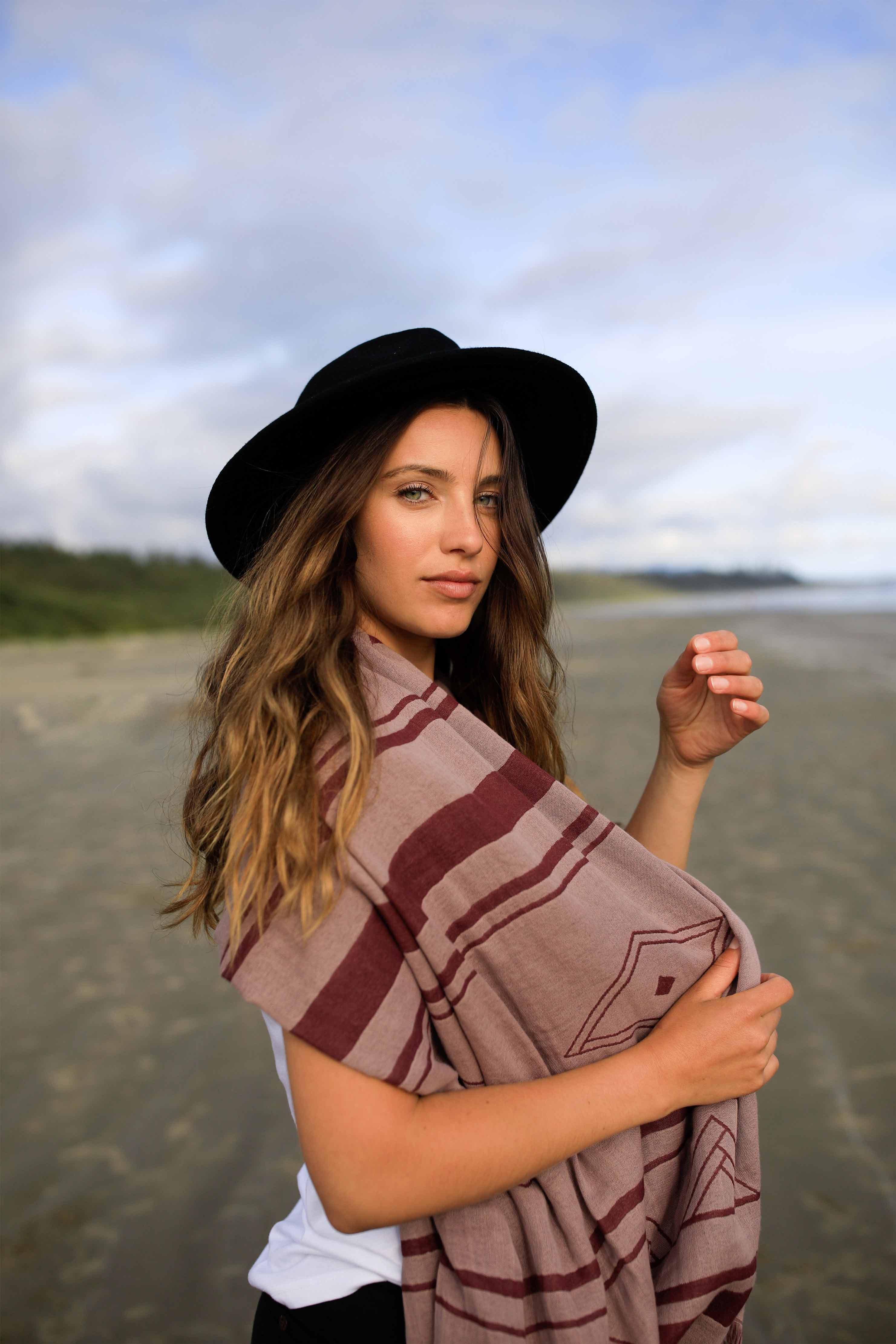 100% Organic Cotton Fashionable Diamond Pattern Blanket Scarf