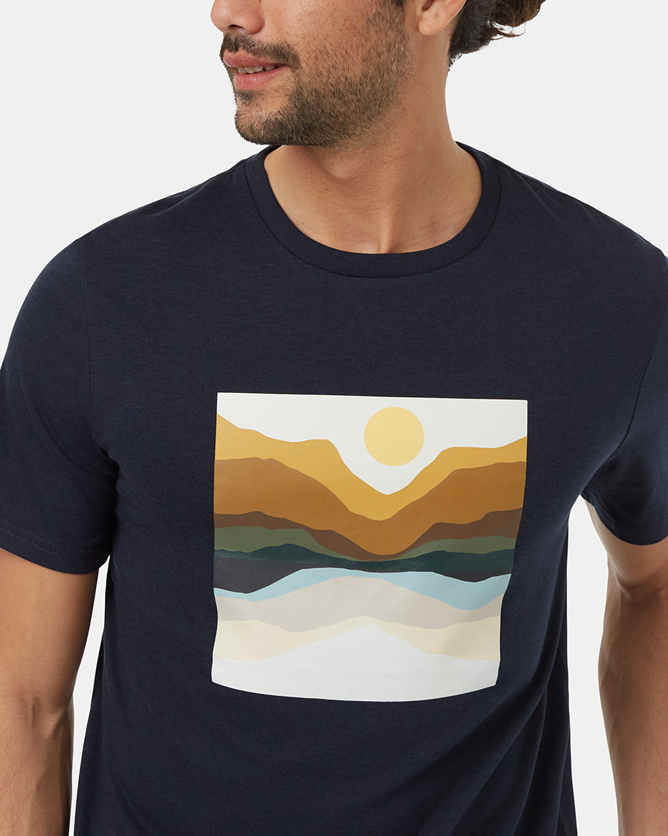 Artist Collection Oasis Style T-Shirt for Fashion Enthusiasts