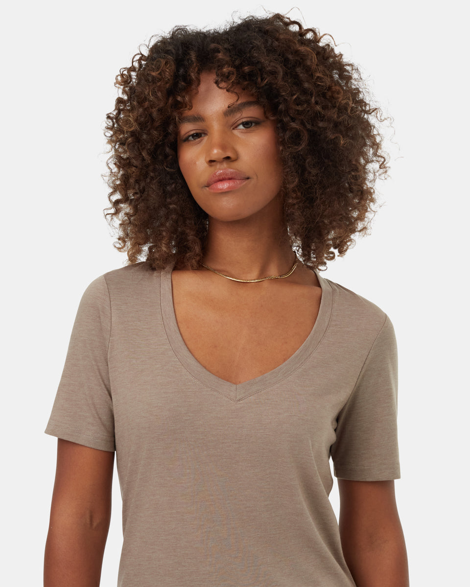 Eco-Friendly Brackley Classic T-Shirt for Sustainable Wardrobe