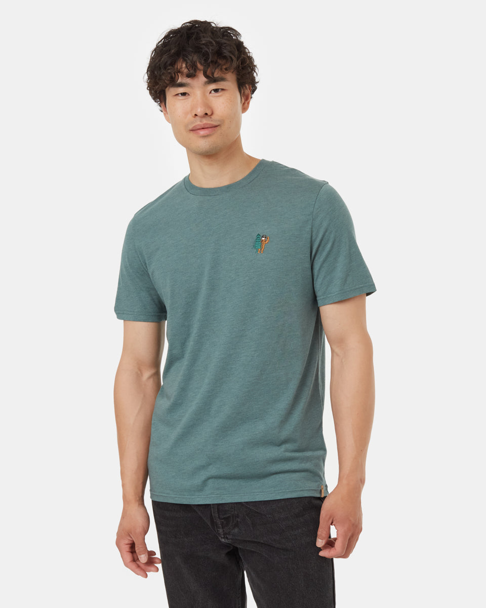 Classic Sasquatch Casual T-Shirt for Outdoor Enthusiasts