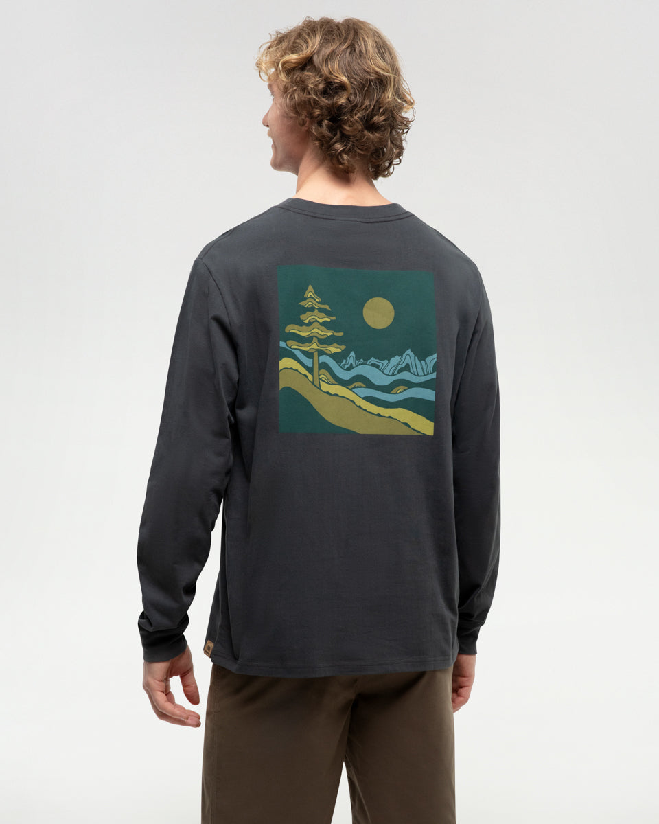 Soft and Comfortable Regenerative Organic Cotton Emerald Edge Long - Sleeve Top